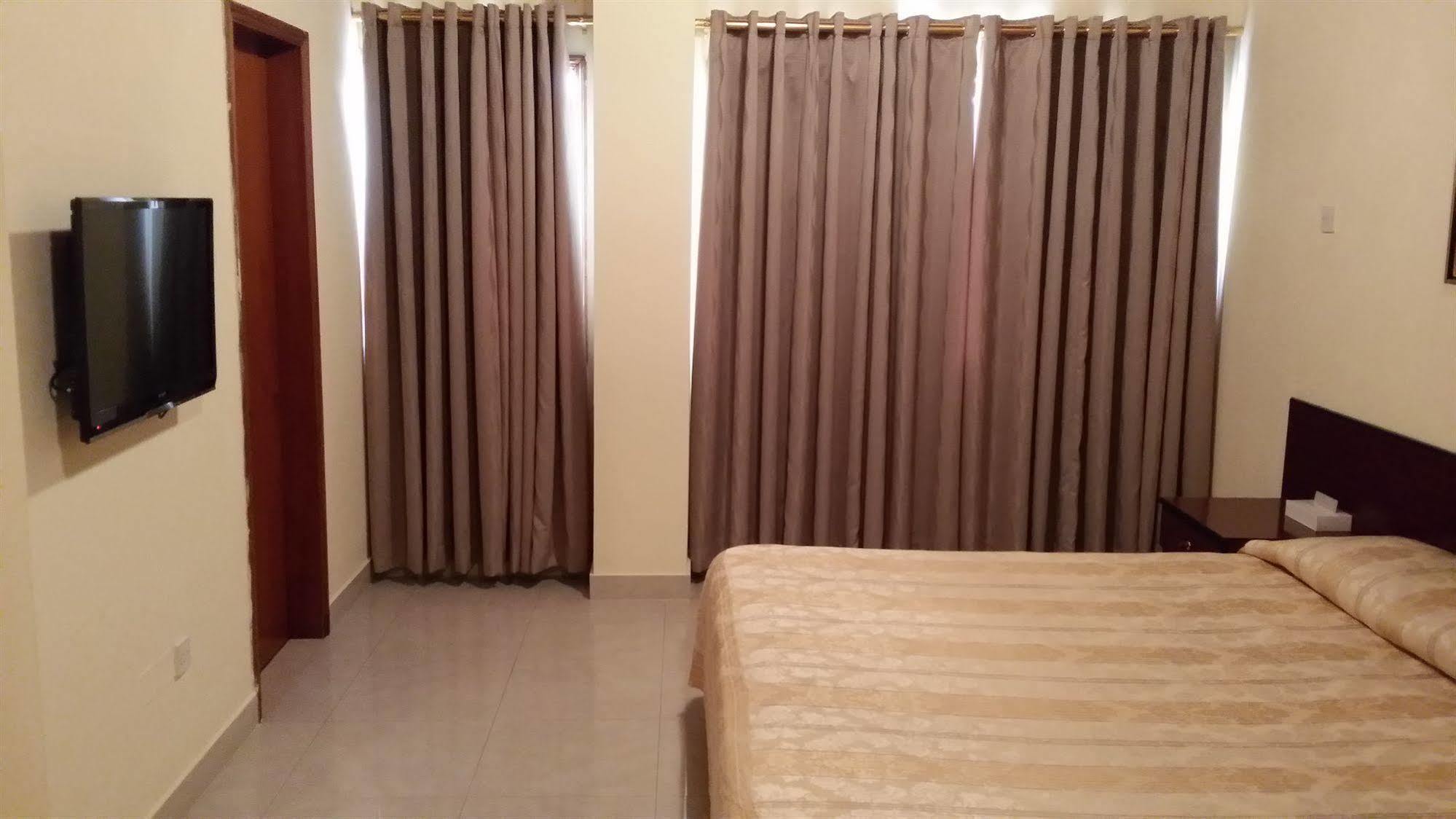 Atlas Hotel Manama Ngoại thất bức ảnh